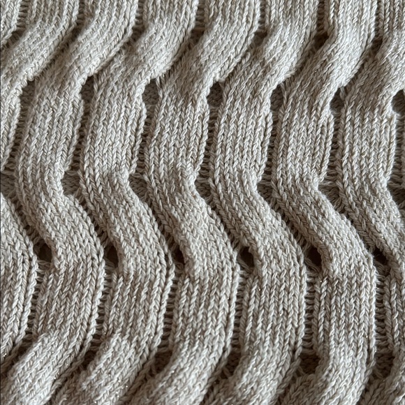 DKNY Textured Knit Women’s Sweater in Light Beige With Glitter/Shiny Finishes - Picture 5 of 9